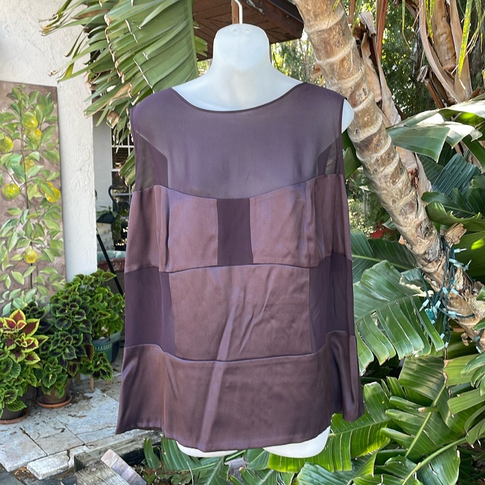 AKRIS sheer and block solid peekaboo tank top